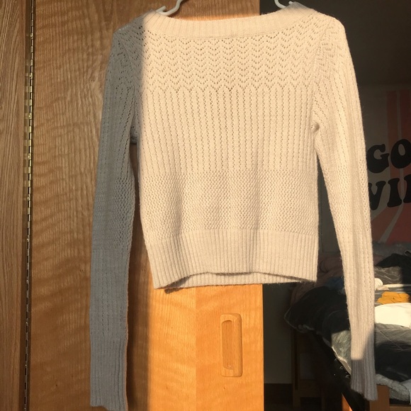 Express Sweater - Picture 6 of 8